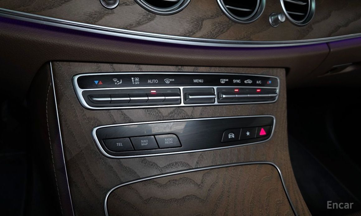 E-Class W213E250 Exclusive 19
