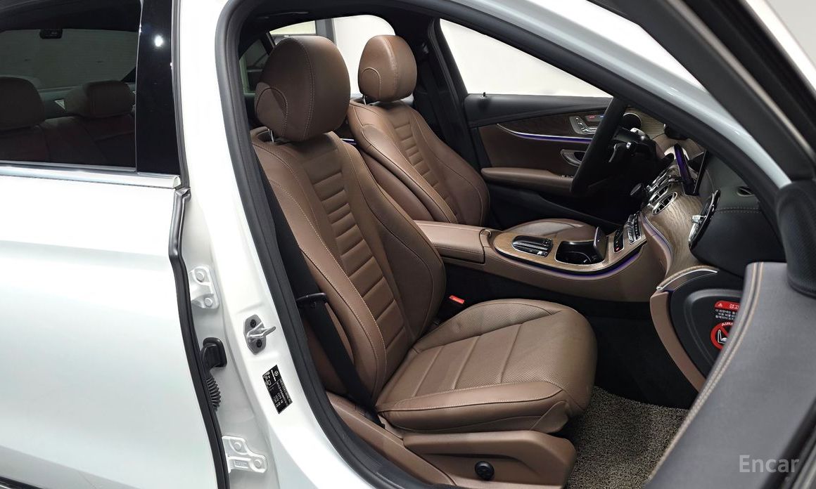 E-Class W213E250 Exclusive 10