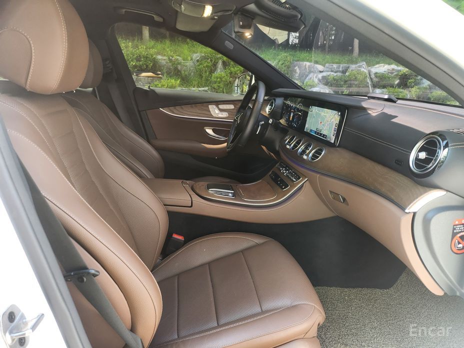 E-Class W213E250 Exclusive 11