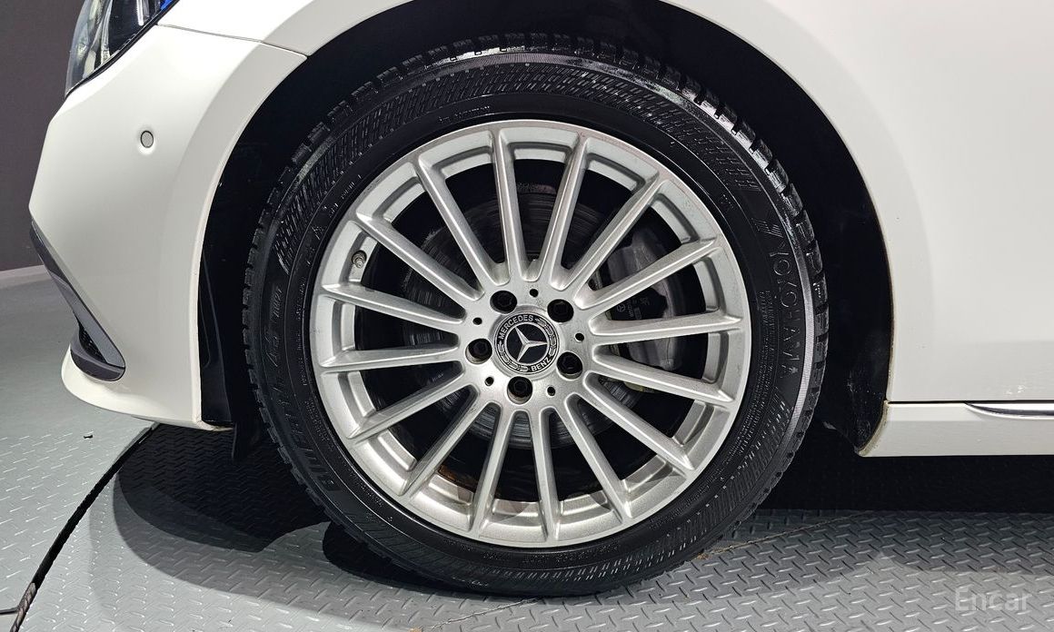 E-Class W213E250 Exclusive 6