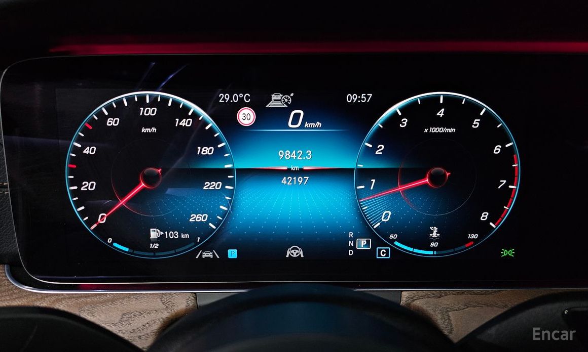 E-Class W213E250 Exclusive 9