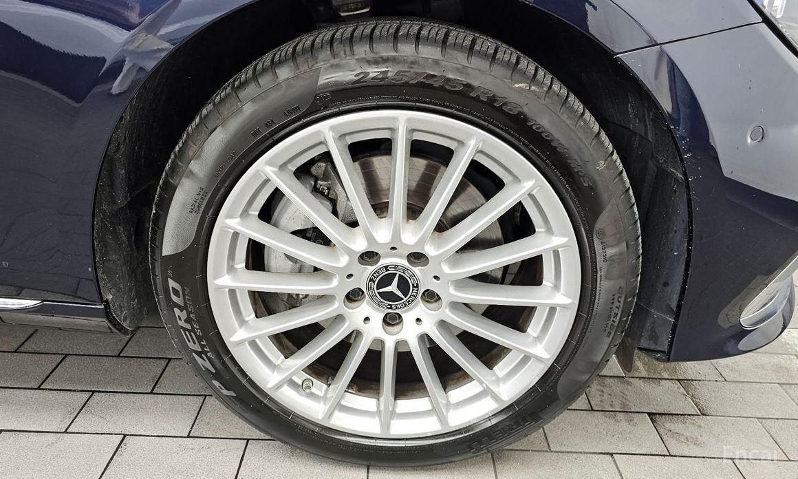 E-Class W213E250 Exclusive 6