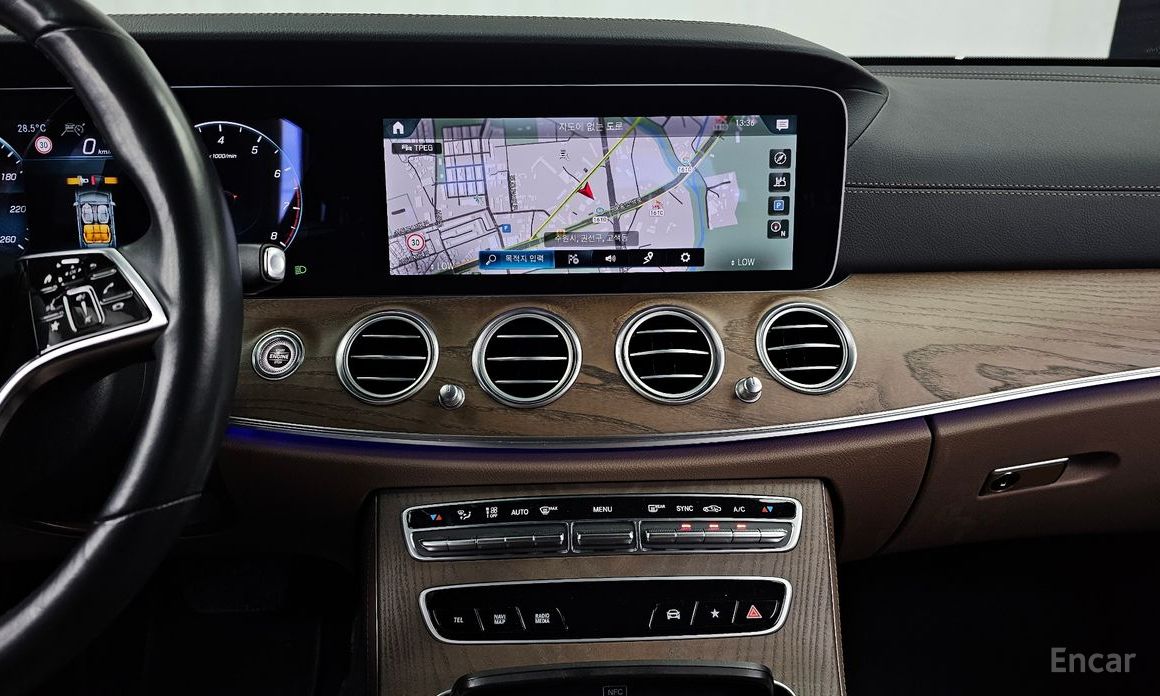 E-Class W213E250 Exclusive 15