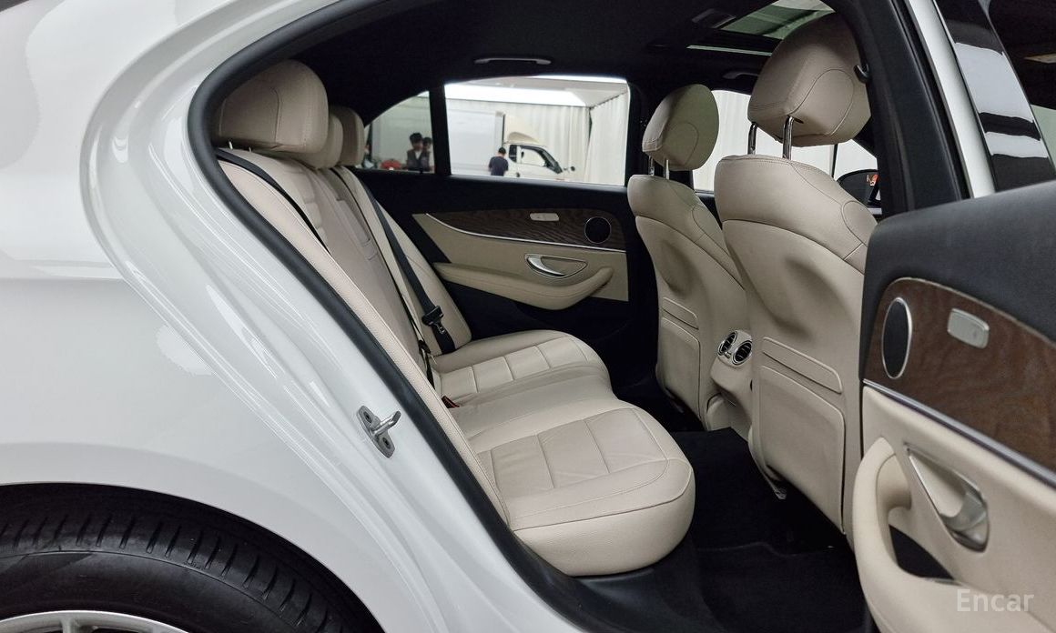 E-Class W213E250 Exclusive 13