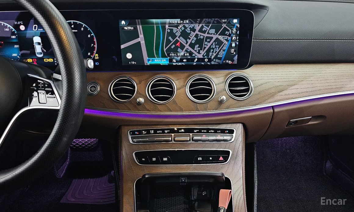 Mercedes-Benz E-Class W213E250 Exclusive №15