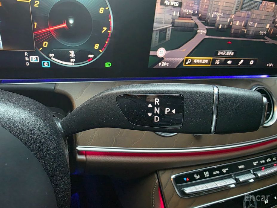 E-Class W213E250 Exclusive 10