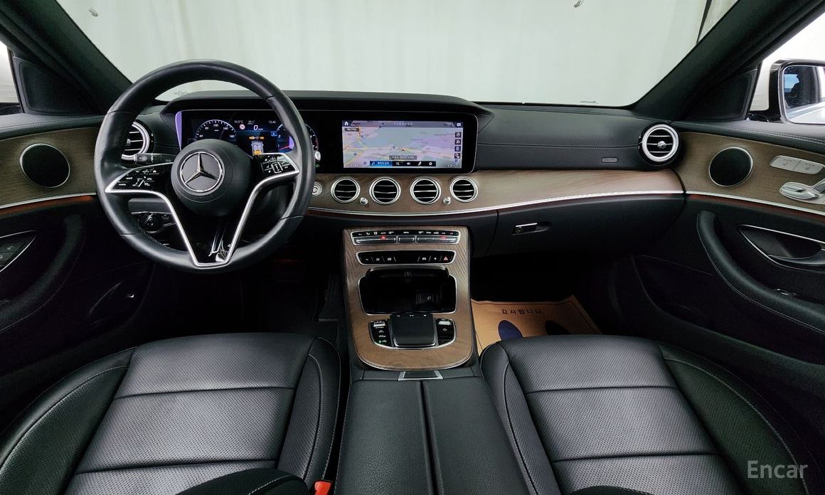Mercedes-Benz E-Class W213E250 Exclusive  8