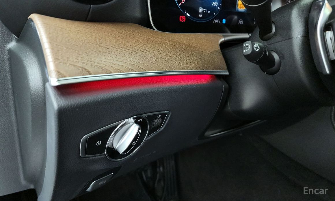 Mercedes-Benz E-Class W213E250 Exclusive  17