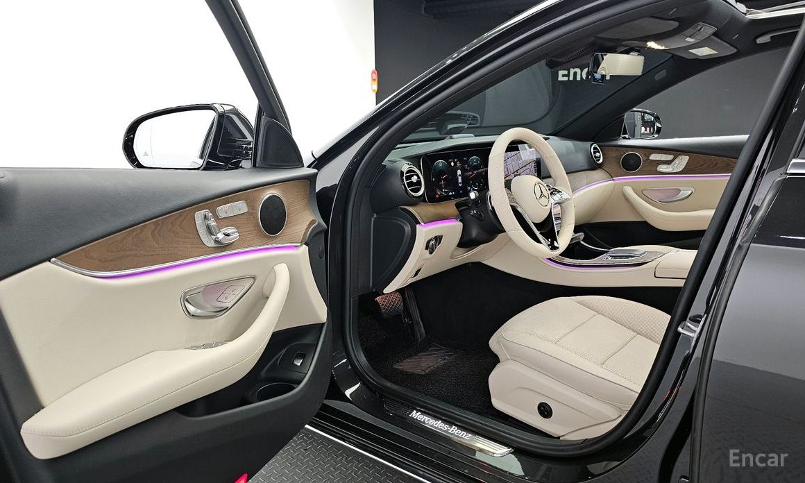 Mercedes-Benz E-Class W213E250 Exclusive №12