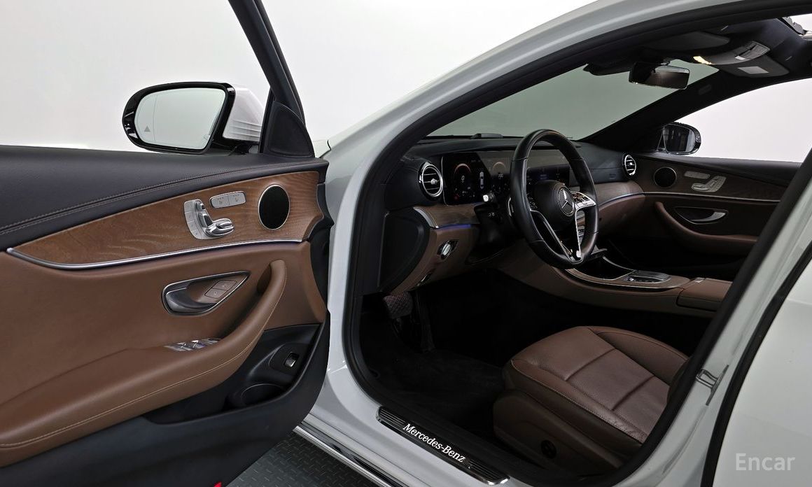 E-Class W213E250 Exclusive 12