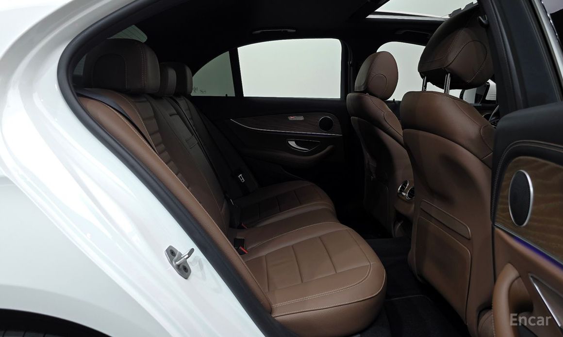E-Class W213E250 Exclusive 13