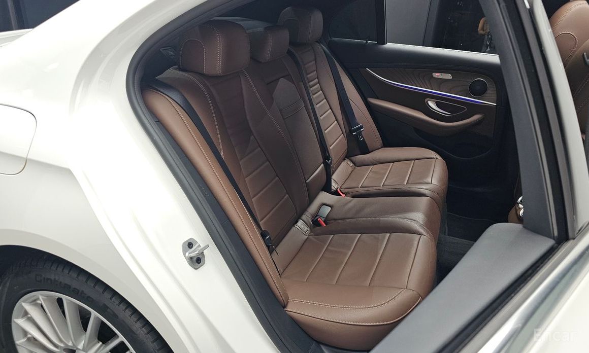 E-Class W213E250 Exclusive 11