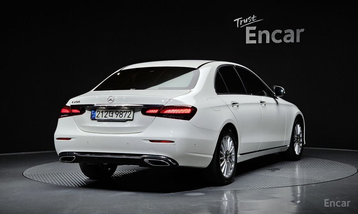 Mercedes-Benz E-Class W213E250 Exclusive №3