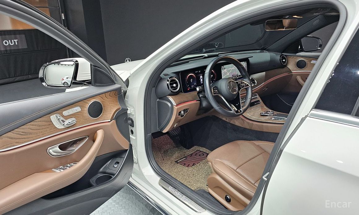 Mercedes-Benz E-Class W213E250 Exclusive №12