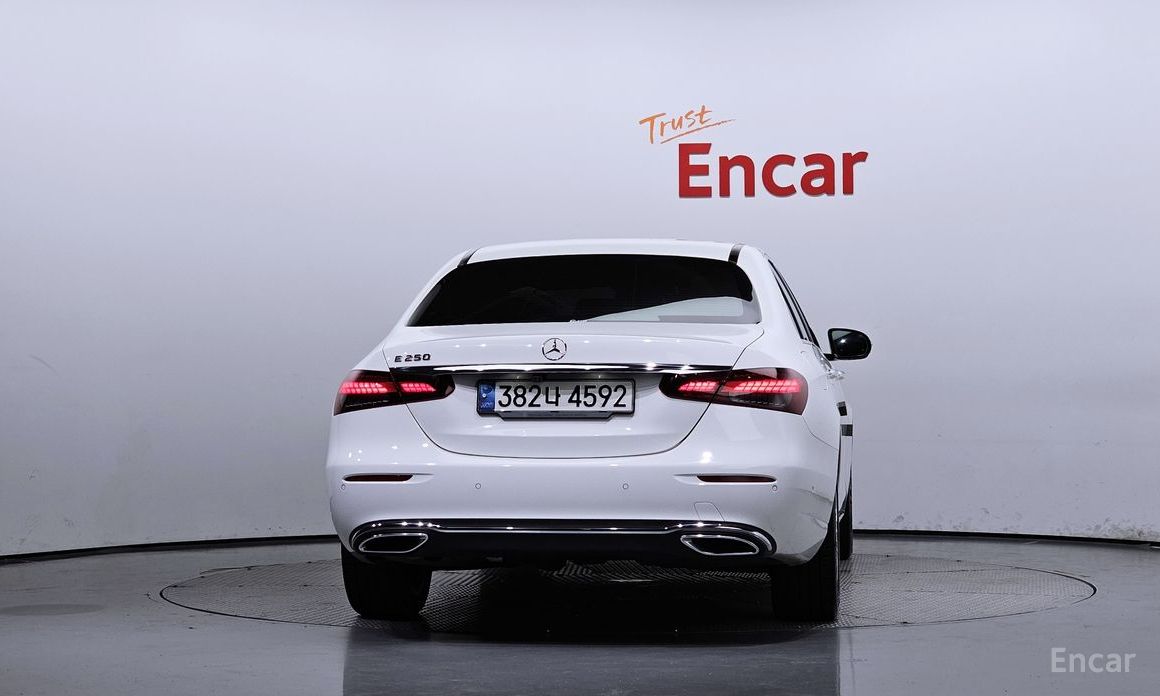 Mercedes-Benz E-Class W213E250 Exclusive №5