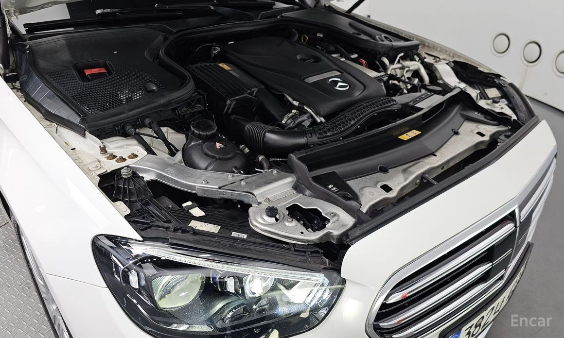 Mercedes-Benz E-Class W213E250 Exclusive №7