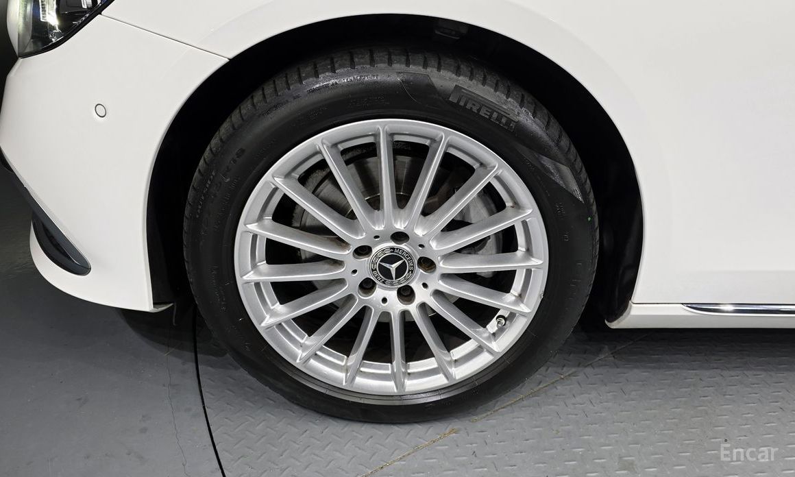 E-Class W213E250 Exclusive 6