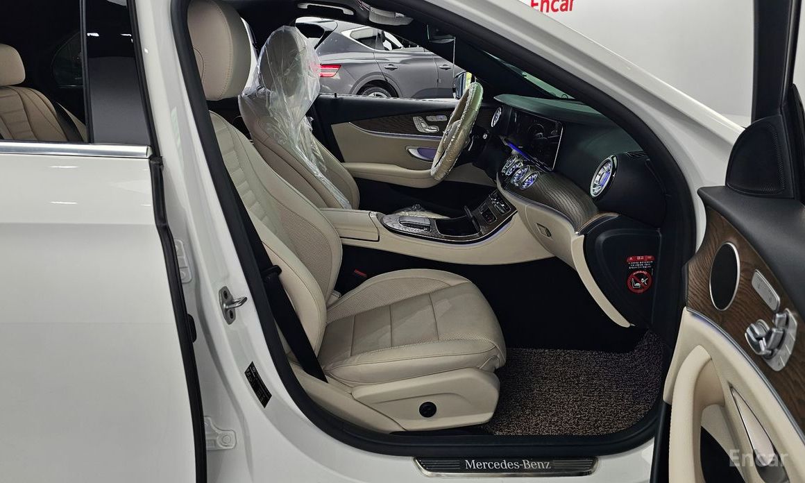 E-Class W213E250 Exclusive 12