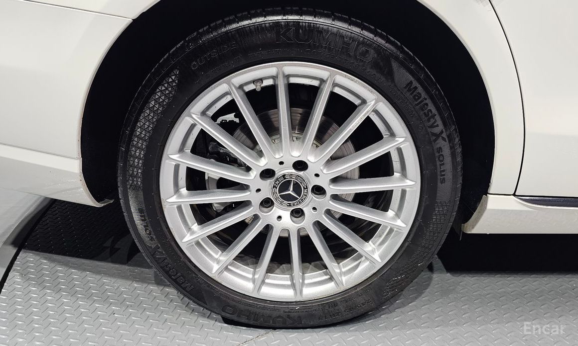 E-Class W213E250 Exclusive 6