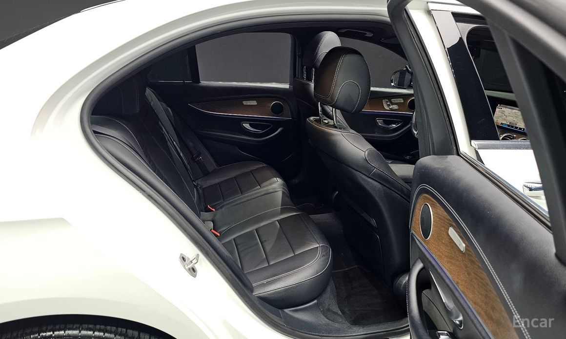 E-Class W213E250 Exclusive 12