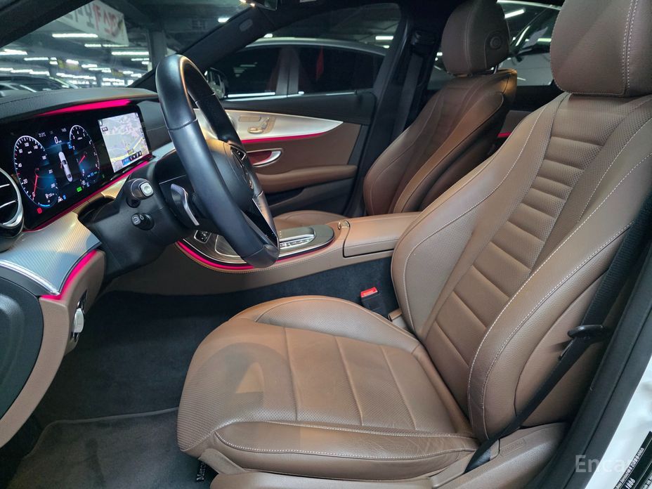 E-Class W213E300 4MATIC Avant-GARDE 6