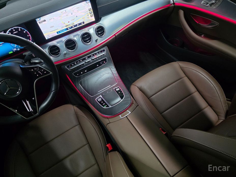 E-Class W213E300 4MATIC Avant-GARDE 15