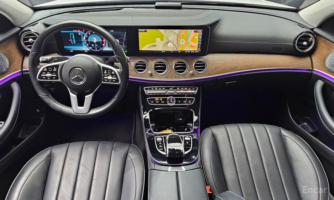 E-Class W213E300 4MATIC Exclusive 8
