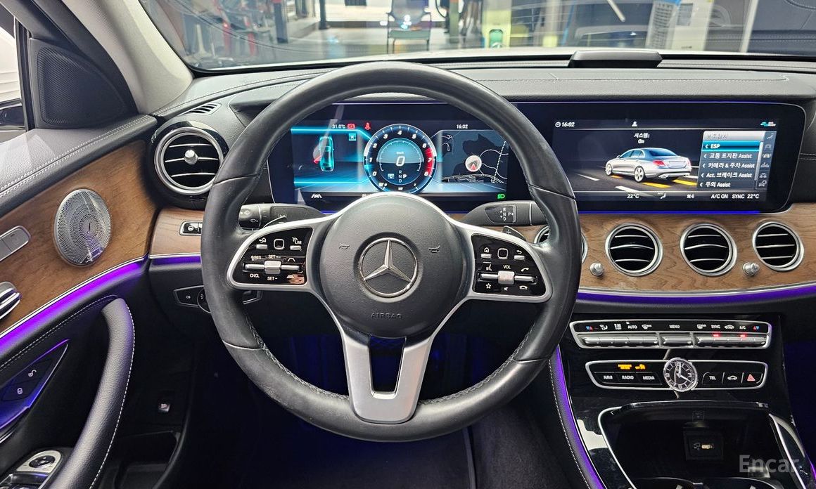 E-Class W213E300 4MATIC Exclusive 14