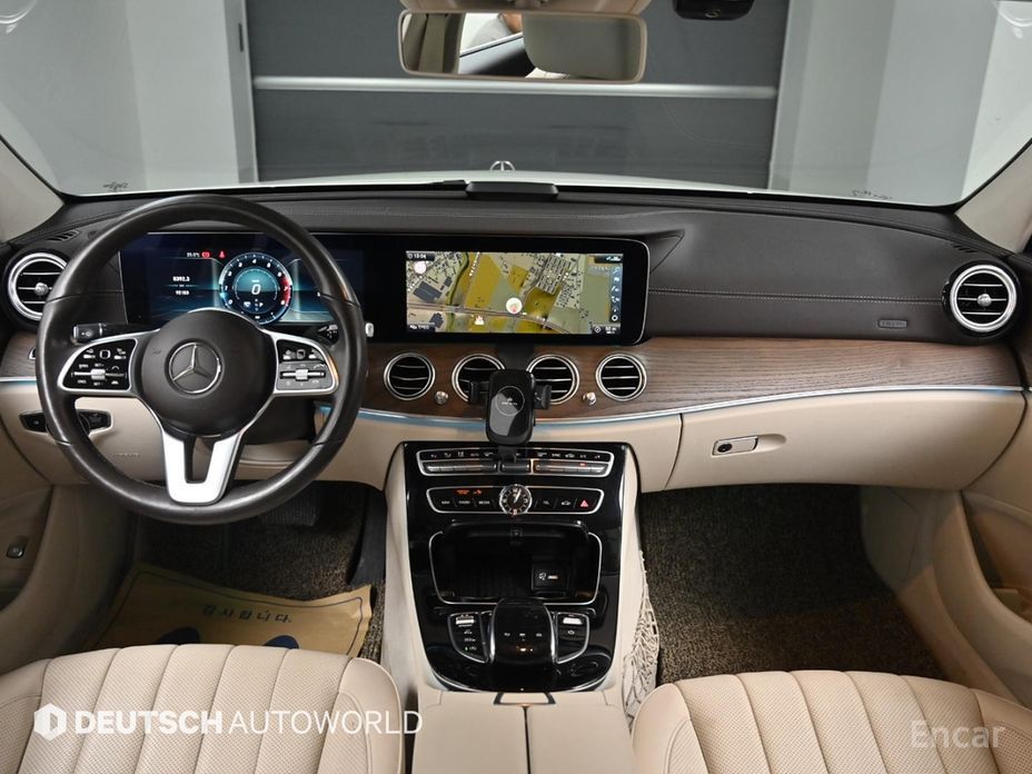 E-Class W213E300 4MATIC Exclusive 8
