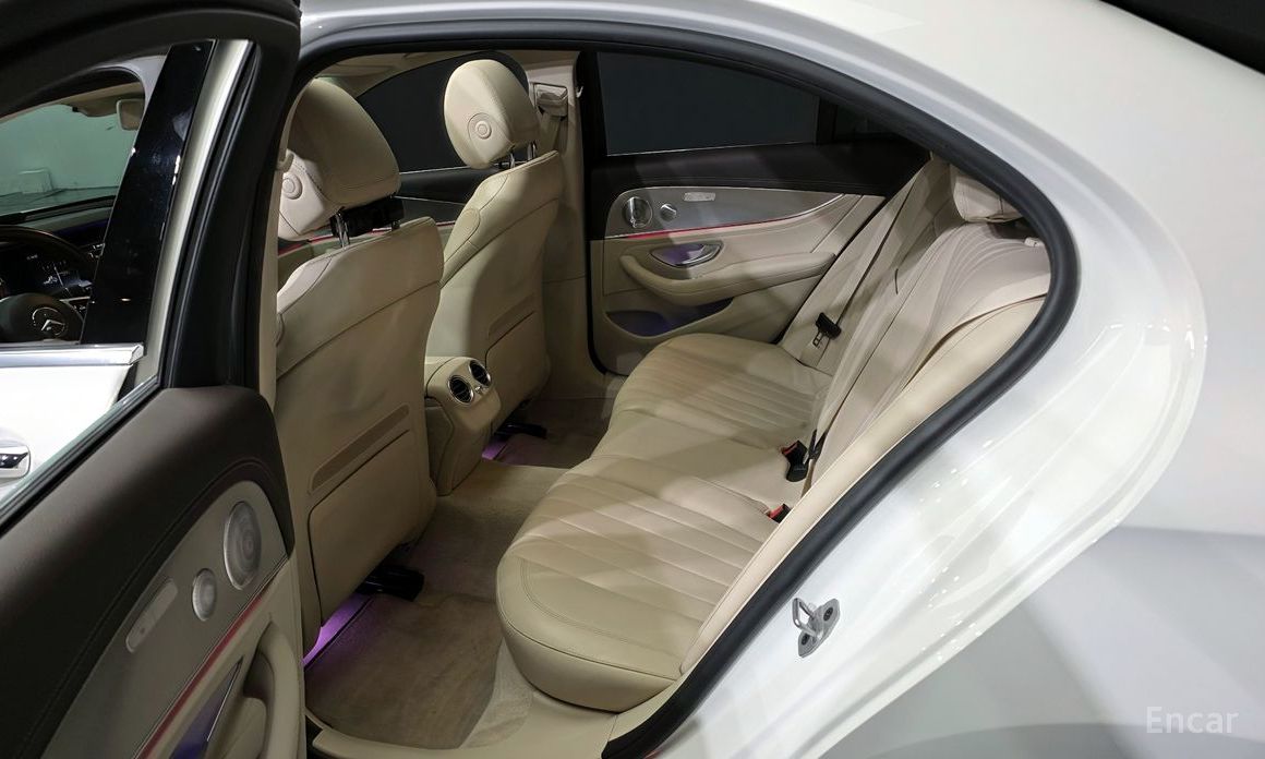 Mercedes-Benz E-Class W213E300 4MATIC Exclusive №12