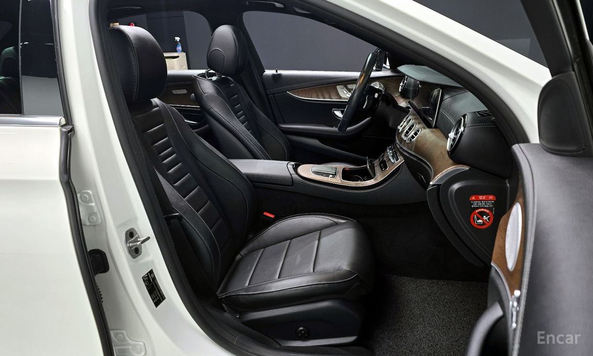Mercedes-Benz E-Class W213E300e 4MATIC Exclusive №11