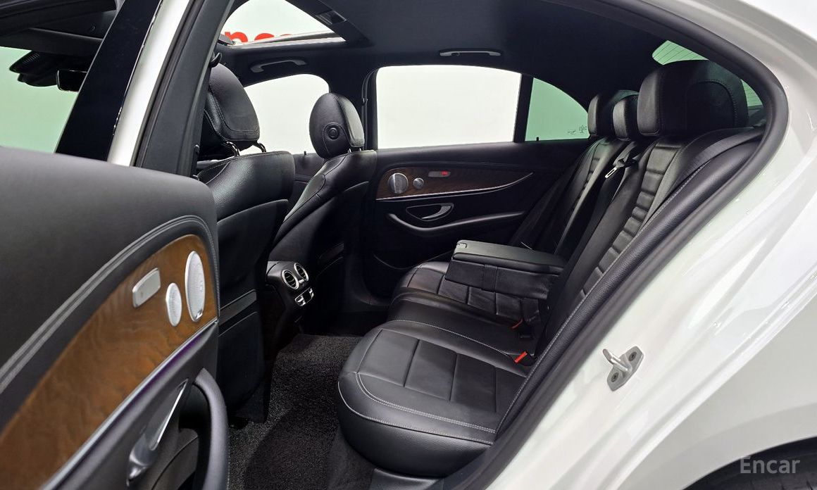 Mercedes-Benz E-Class W213E300e 4MATIC Exclusive №13