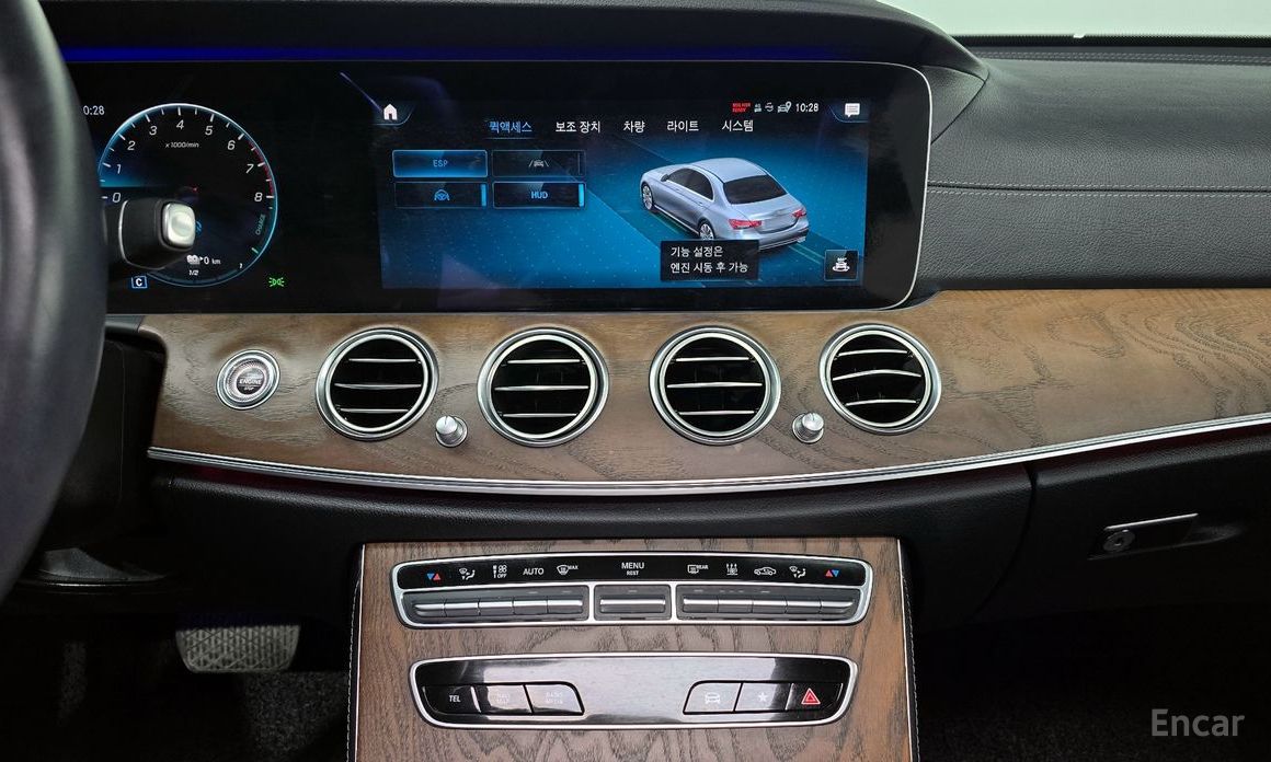 Mercedes-Benz E-Class W213E300e 4MATIC Exclusive №16