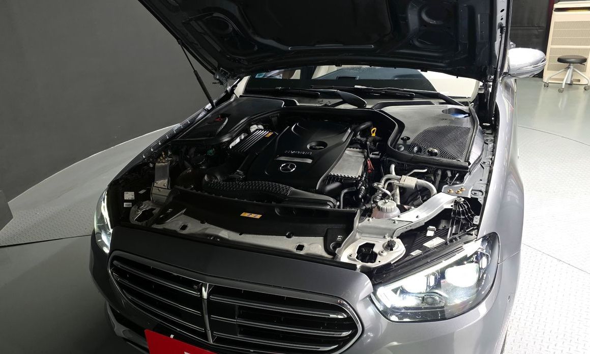 E-Class W213E300e 4MATIC Exclusive 7
