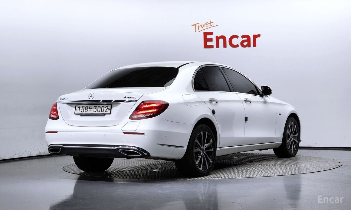 Mercedes-Benz E-Class W213E300e 4MATIC Exclusive №3