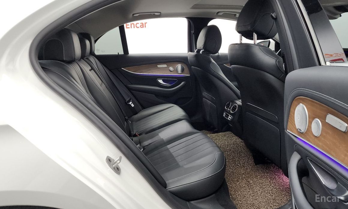 Mercedes-Benz E-Class W213E300e 4MATIC Exclusive №13