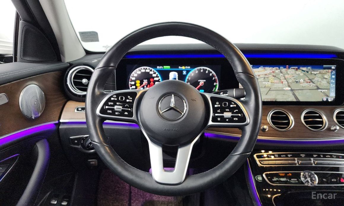 Mercedes-Benz E-Class W213E300e 4MATIC Exclusive №14