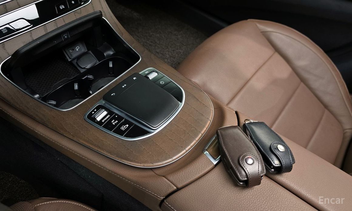 Mercedes-Benz E-Class W213E300e 4MATIC Exclusive №15