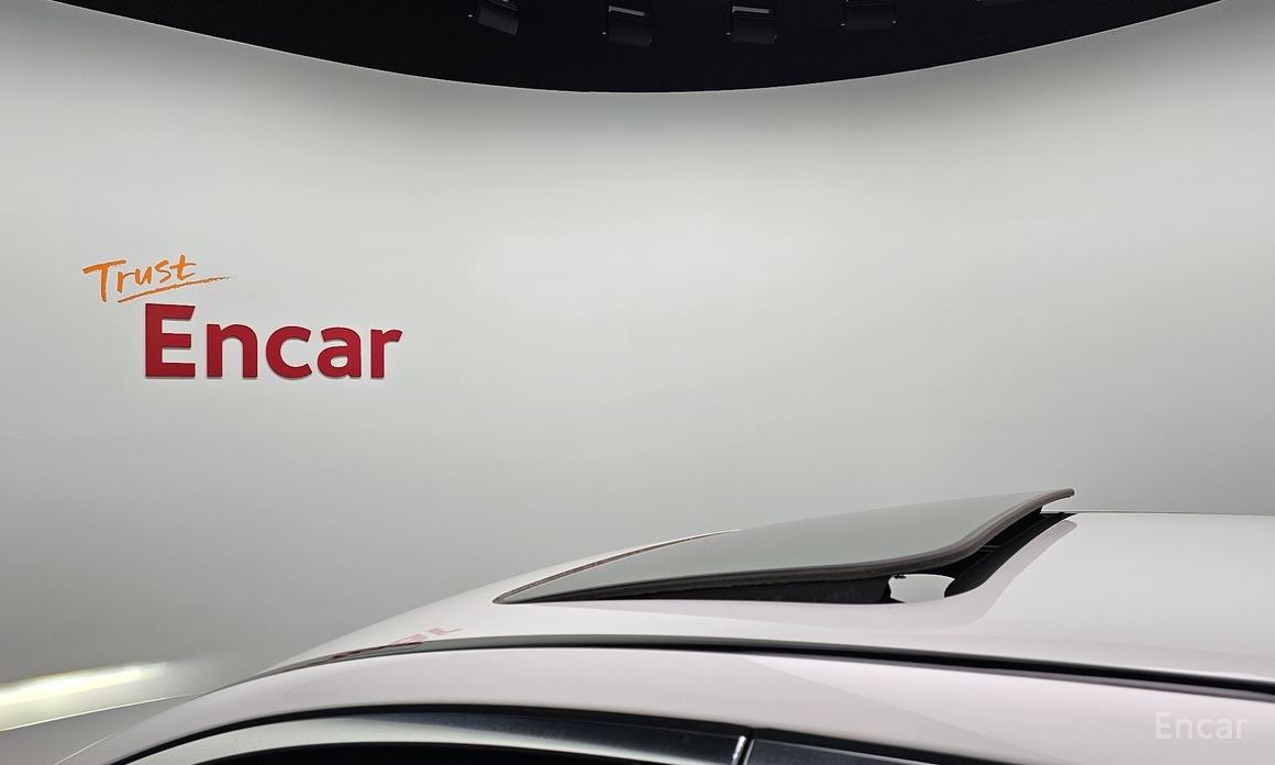 E-Class W213E300e 4MATIC Exclusive 20