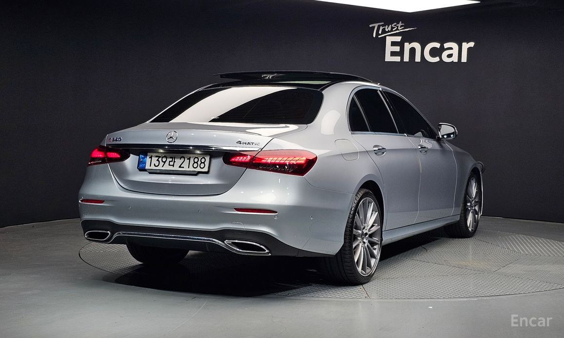 Mercedes-Benz E-Class W213E350 4MATIC AMG Line №3
