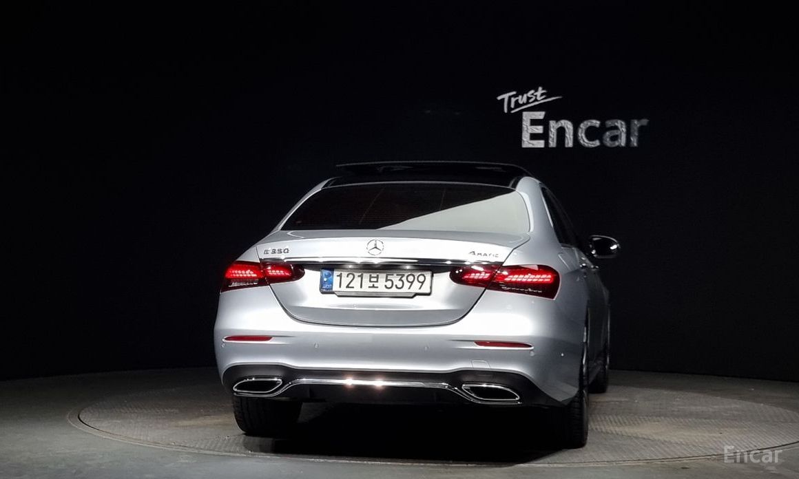 E-Class W213E350 4MATIC AMG Line 5