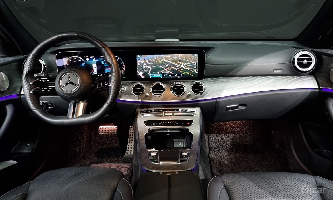 E-Class W213E350 4MATIC AMG Line 8