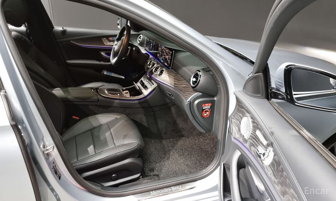 E-Class W213E350 4MATIC AMG Line 11
