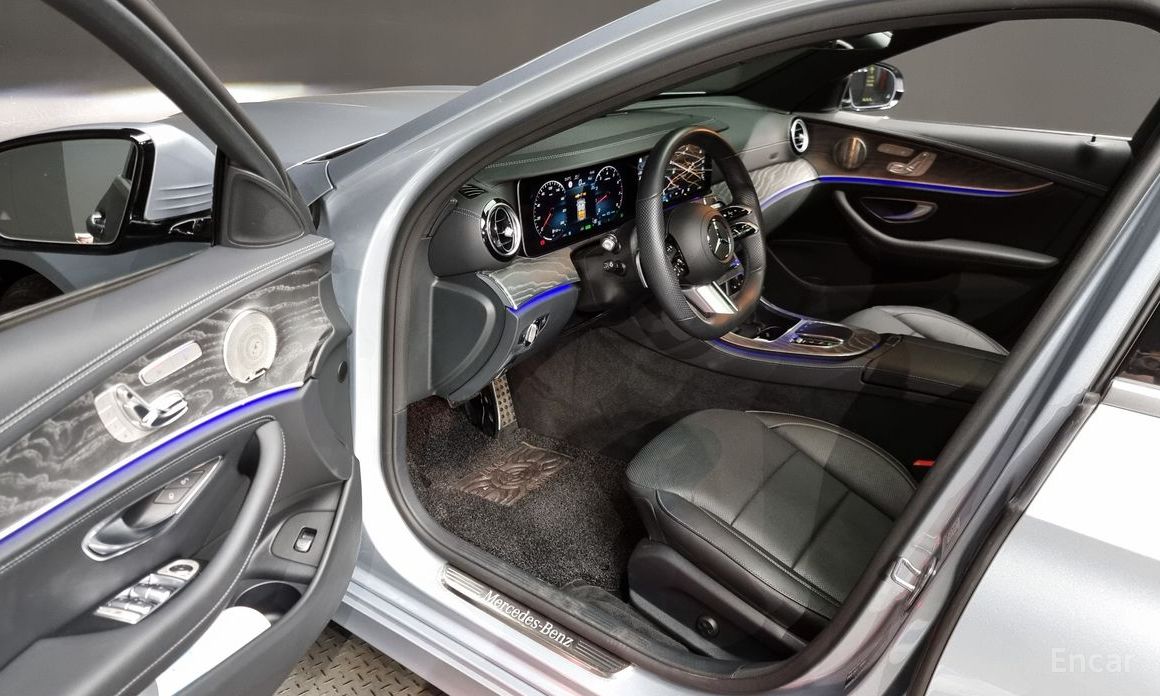 E-Class W213E350 4MATIC AMG Line 12