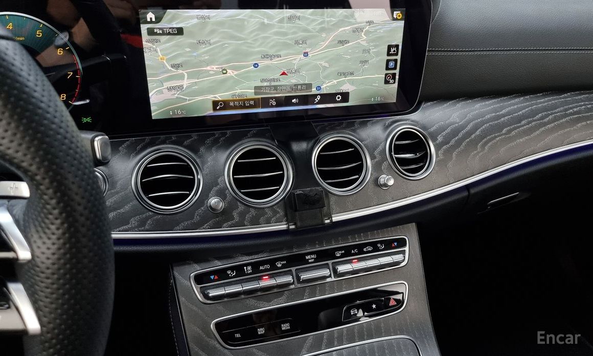 Mercedes-Benz E-Class W213E350 4MATIC AMG Line №15
