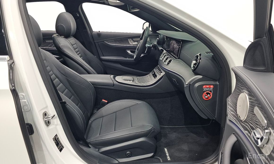 E-Class W213E350 4MATIC AMG Line 11