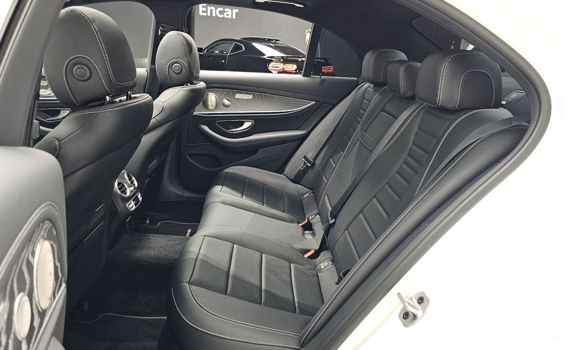 E-Class W213E350 4MATIC AMG Line 13