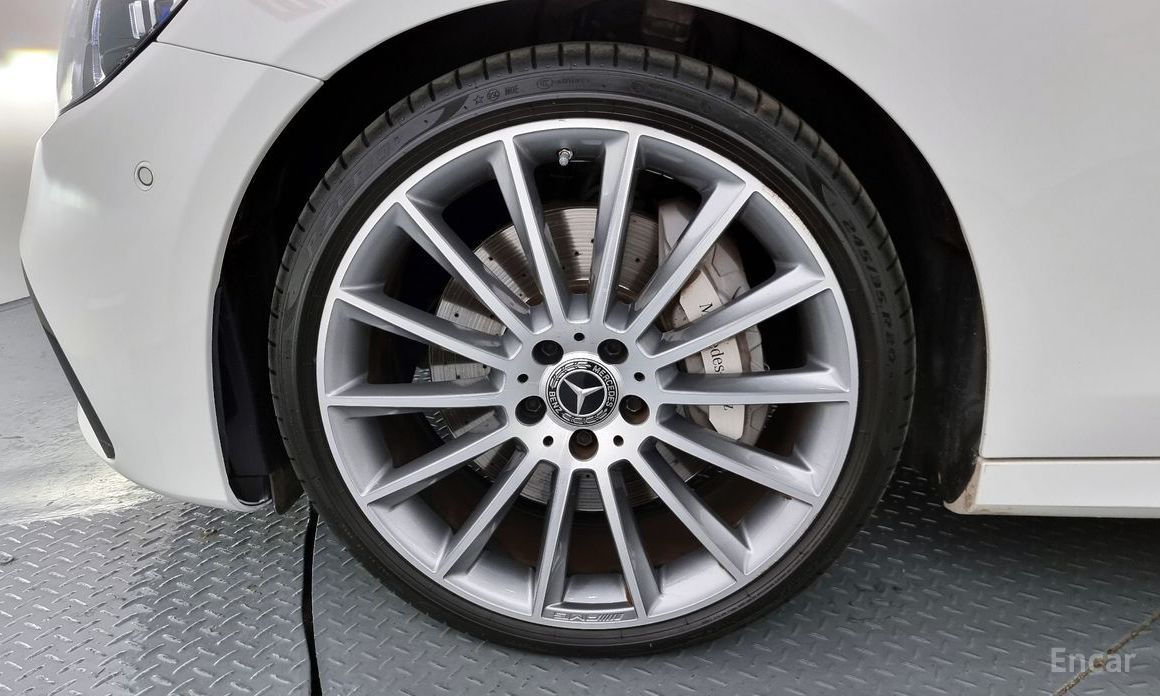 E-Class W213E350 4MATIC AMG Line 6