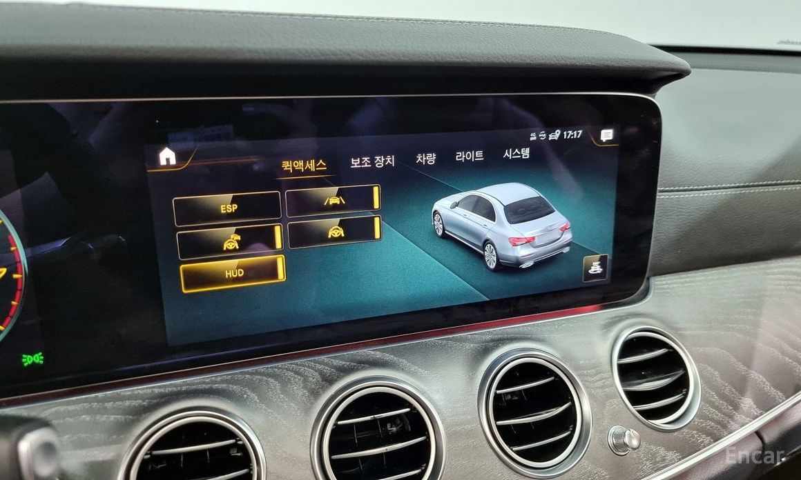 E-Class W213E350 4MATIC AMG Line 17