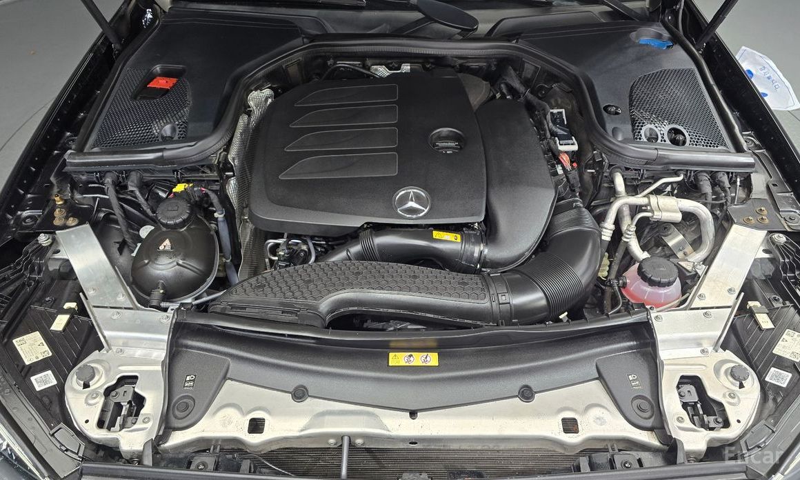 E-Class W213E350 4MATIC AMG Line 7